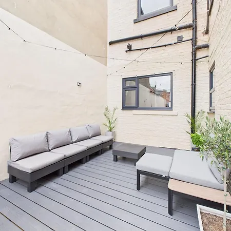 Host & - Bellevue Luxe Redcar