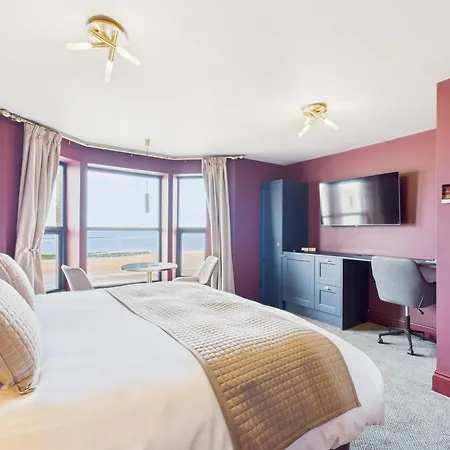 Host & - Bellevue Luxe Redcar